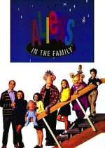 Watch Aliens in the Family 123MovieFree